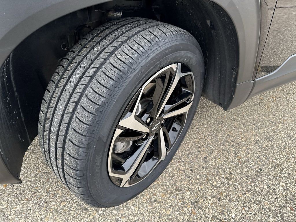 Certified 2023 Chevrolet TrailBlazer RS w/ Convenience Package AWD/4WD image 2