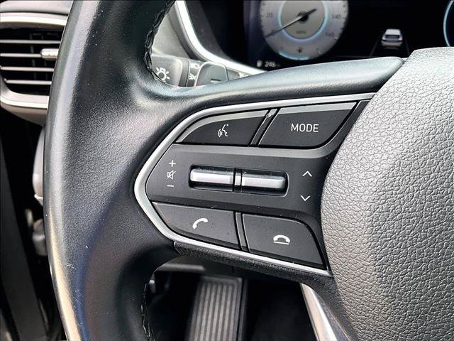 Used 2022 Hyundai Santa Fe SEL w/ Convenience + Premium Package FWD image 20
