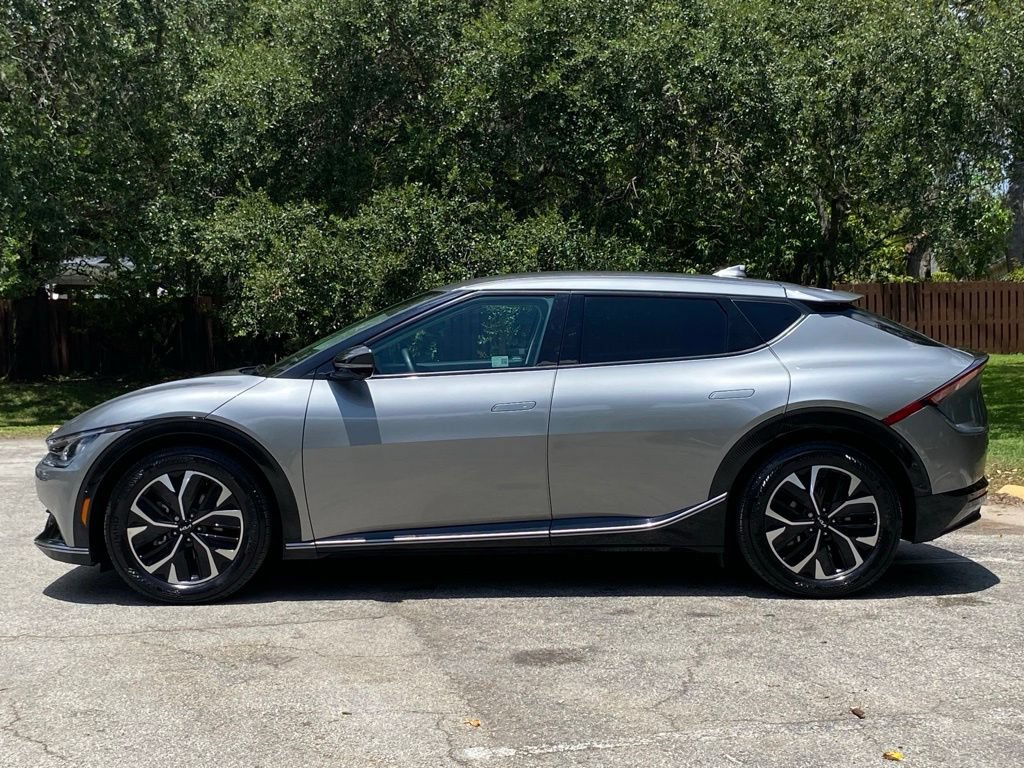 Used 2023 Kia EV6 Wind w/ Wind Technology Package RWD image 5