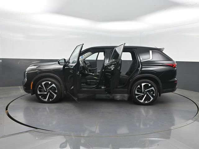 Used 2022 Mitsubishi Outlander ES AWD/4WD image 36