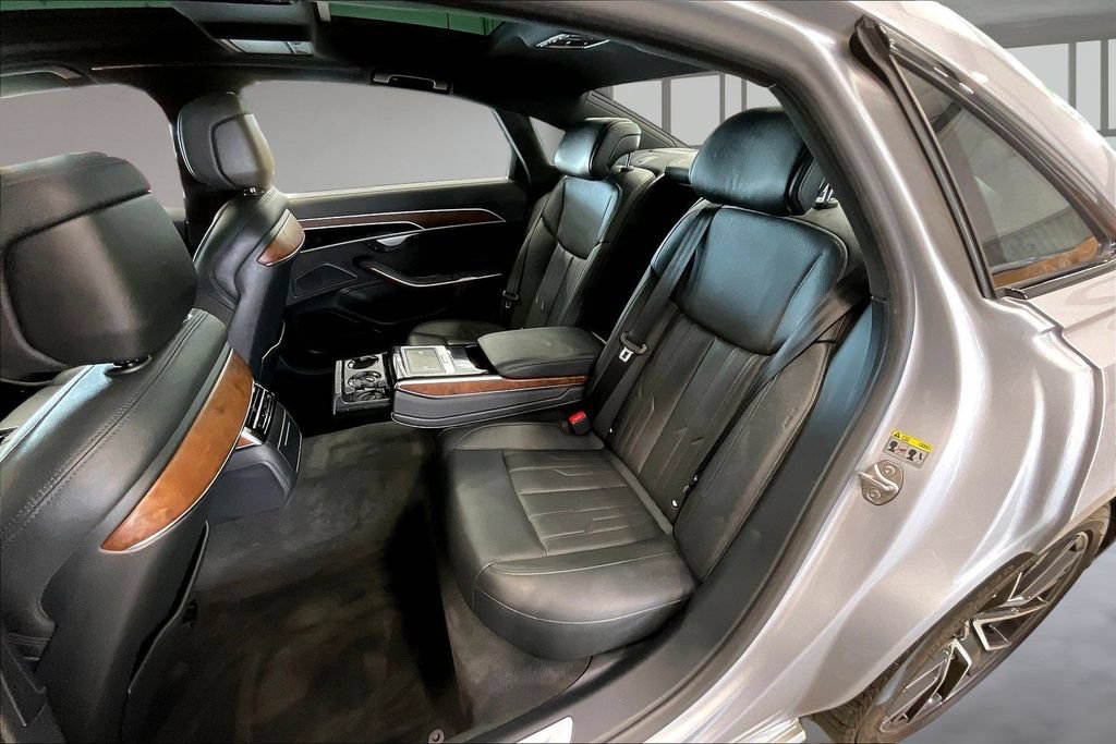 Used 2021 Audi A8 L 3.0T AWD/4WD image 23