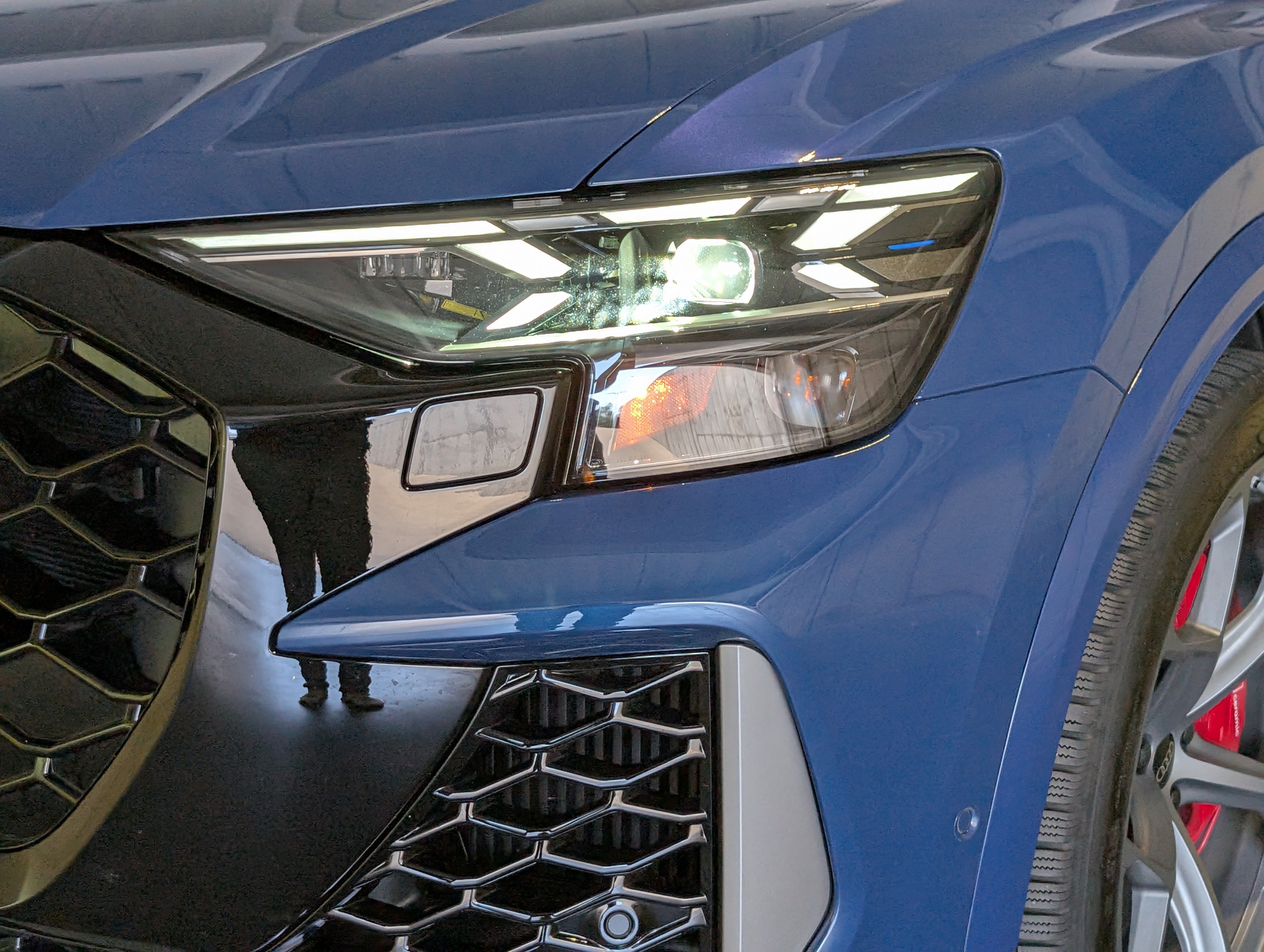 Used 2025 Audi RS Q8 performance AWD/4WD image 13