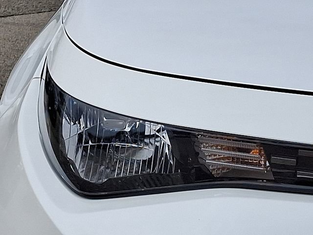 Used 2025 Kia Soul LX w/ LX Technology Package image 9