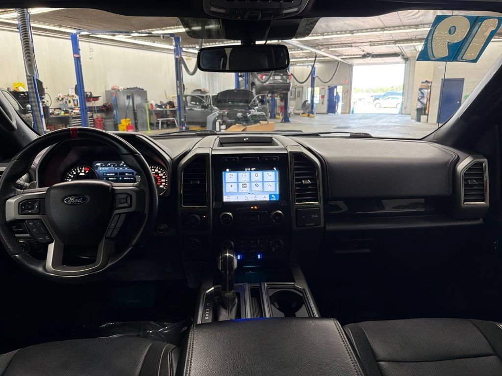 Used 2019 Ford F150 Raptor w/ Equipment Group 802A Luxury AWD/4WD image 15