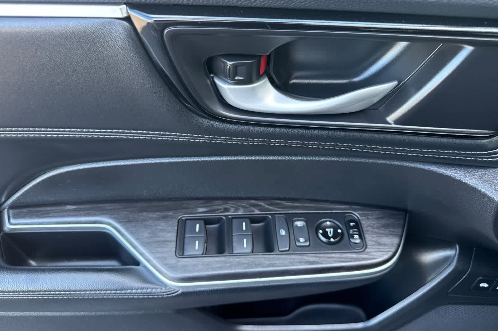 Used 2019 Honda Clarity Plug-In Hybrid image 12