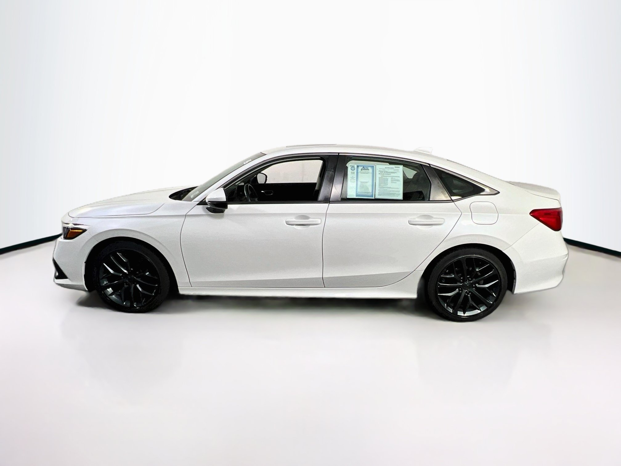 Used 2023 Honda Civic Touring image 8