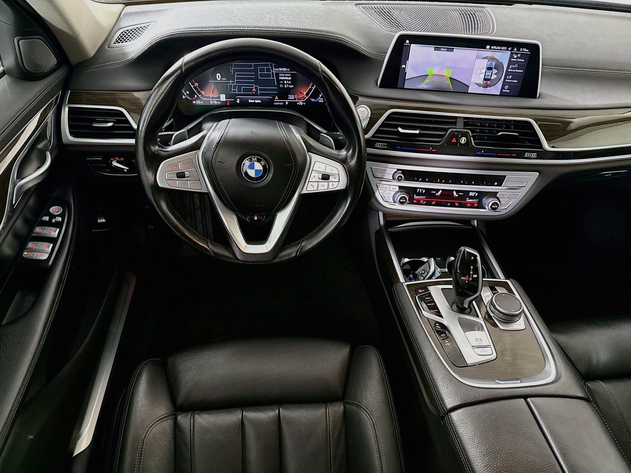 Used 2022 BMW 740i RWD image 17