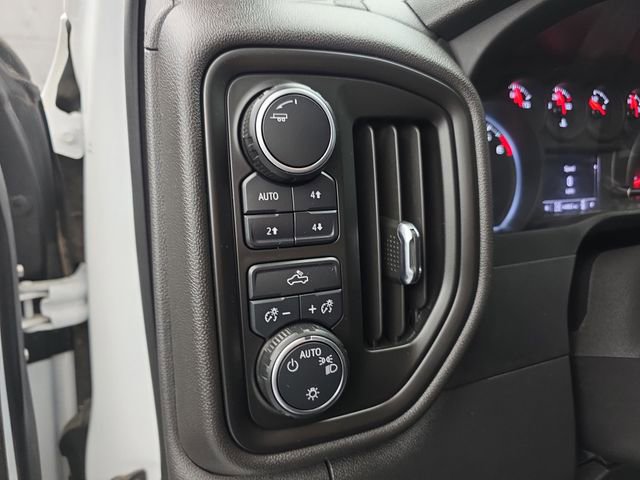 Used 2022 Chevrolet Silverado 1500 Custom Trail Boss image 35