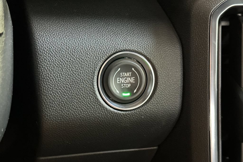 New 2027 GMC Acadia AT4 w/ AT4 Reserve Package AWD/4WD image 26