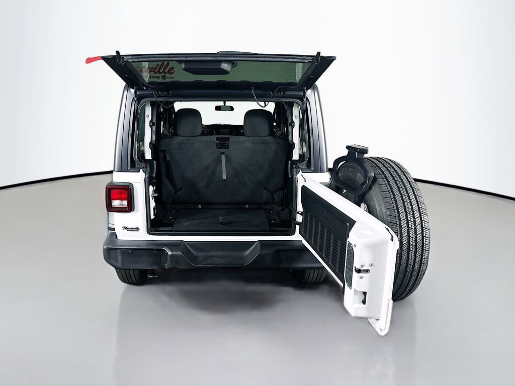 Used 2020 Jeep Wrangler Sport image 28