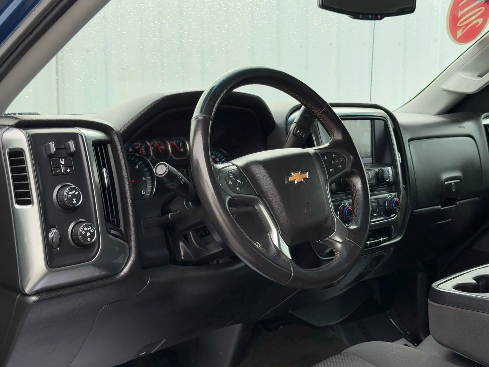 Used 2017 Chevrolet Silverado 1500 LT w/ All Star Edition AWD/4WD image 10