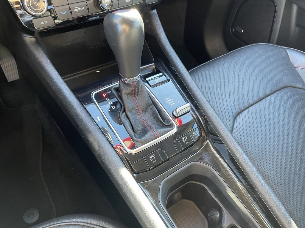 Used 2022 Jeep Compass Trailhawk w/ Trailhawk Elite Group image 19