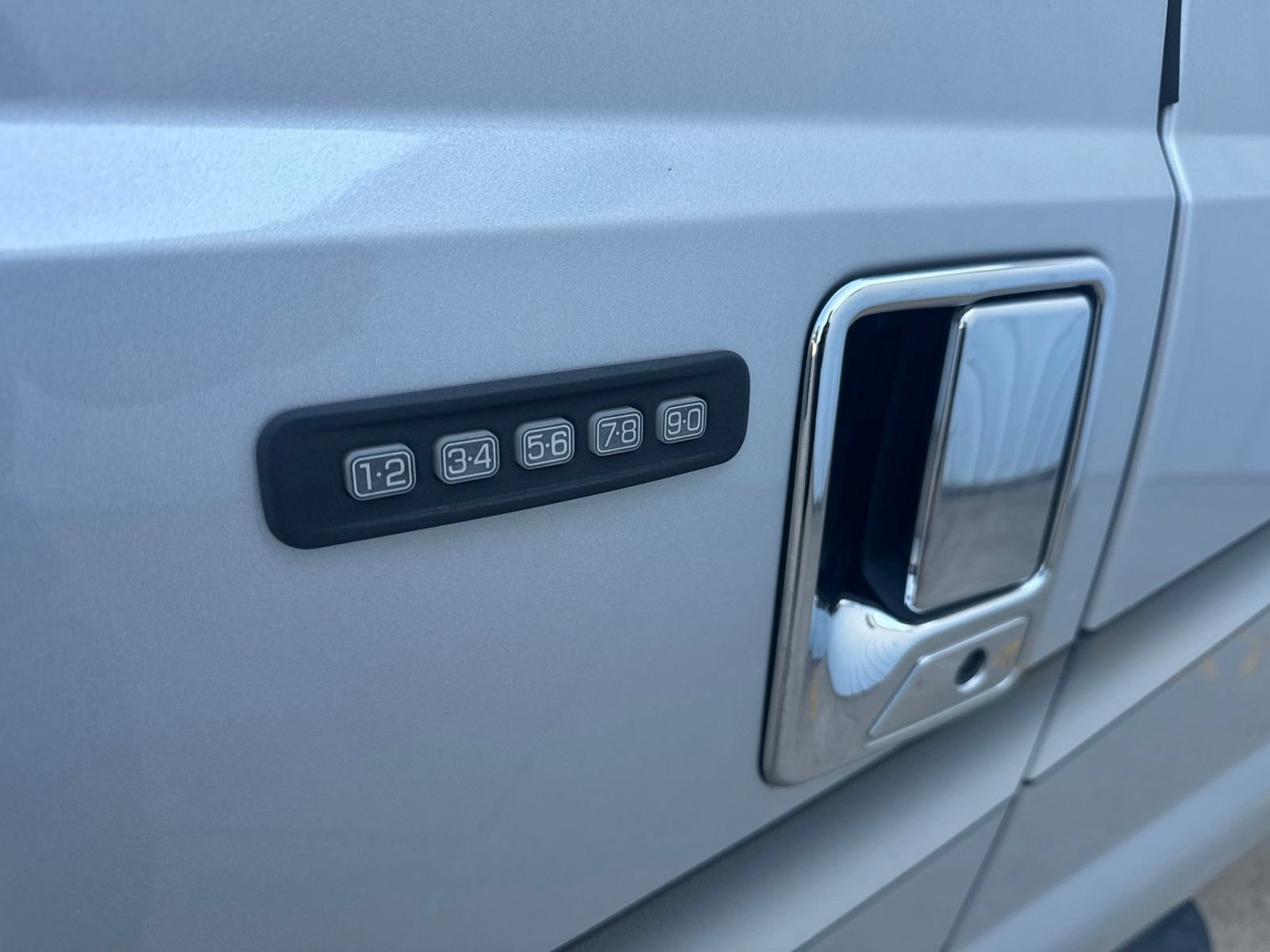 Used 2008 Ford F250 Lariat RWD image 7