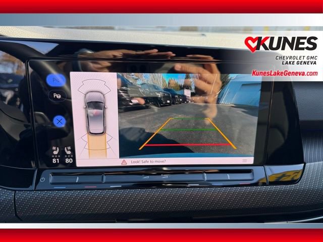 Used 2024 Volkswagen Golf R image 35