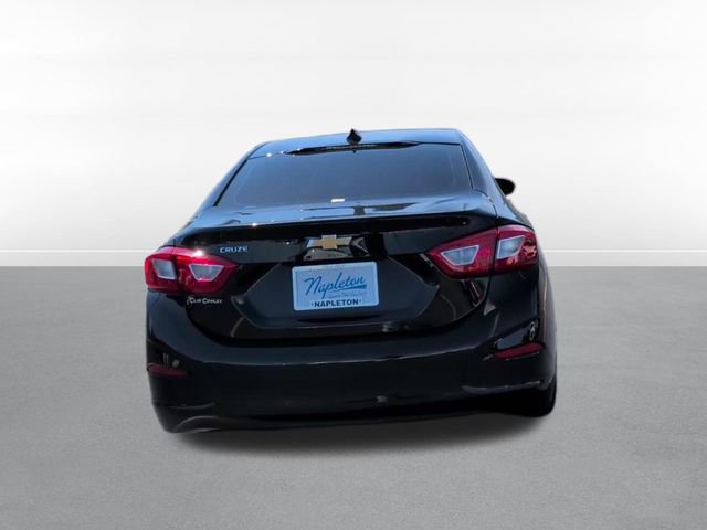 Used 2017 Chevrolet Cruze LS FWD image 7