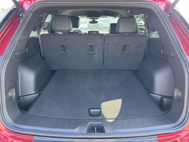 Used 2025 Chevrolet Blazer Premier w/ Driver Confidence II Package FWD image 12