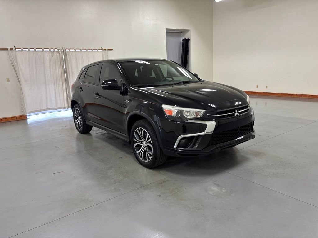 Used 2019 Mitsubishi Outlander Sport ES FWD image 2