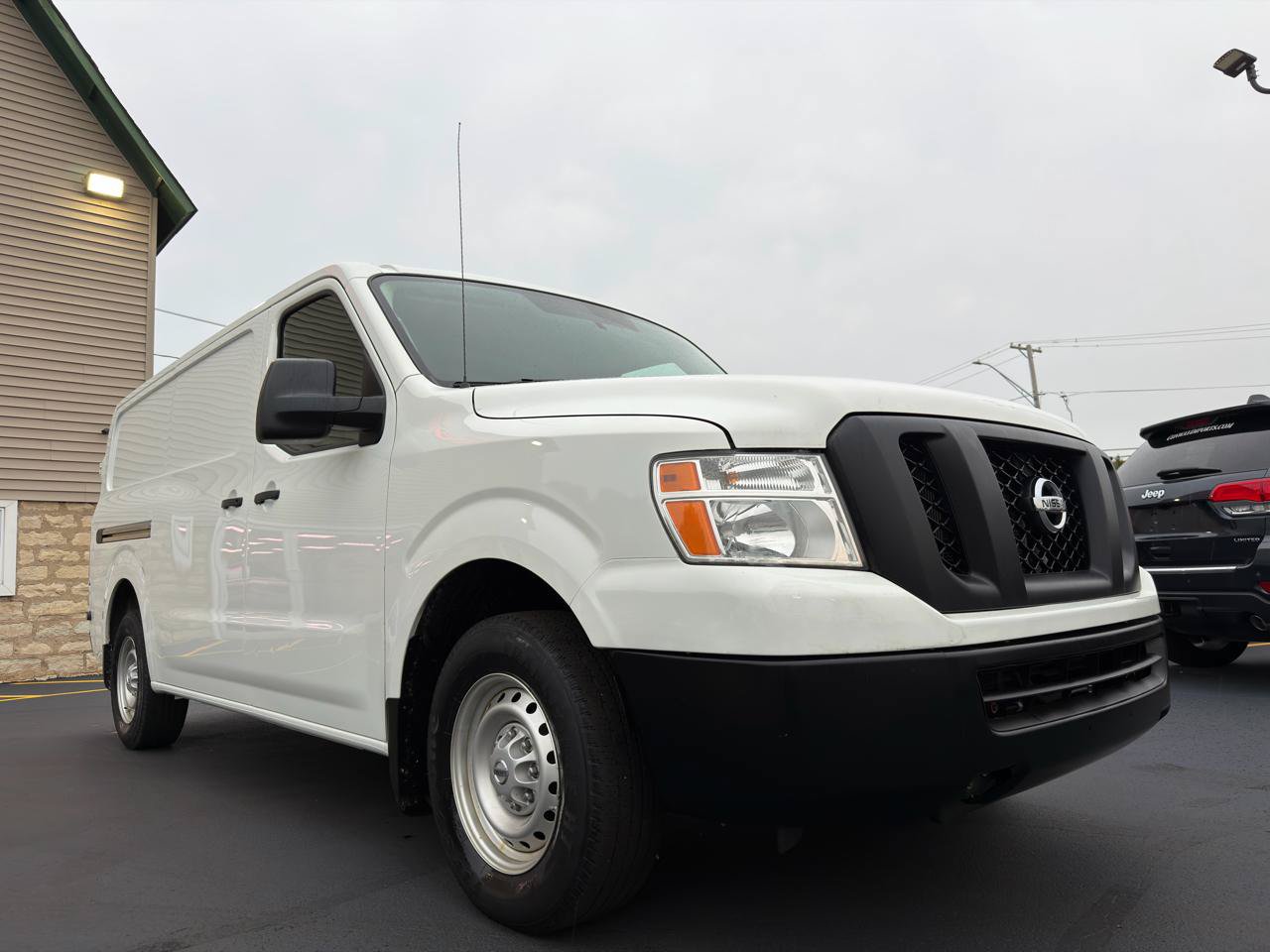 Used 2021 Nissan NV 1500 S RWD image 4