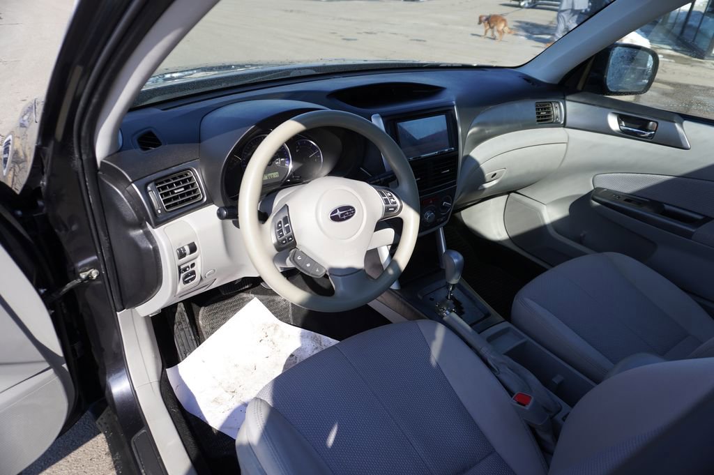 Used 2012 Subaru Forester 2.5X Premium w/ All-Weather Pkg image 25