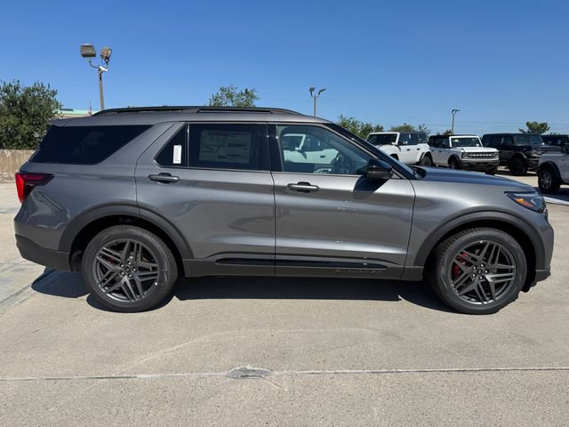 New 2026 Ford Explorer ST w/ Sun And Sound Package AWD/4WD image 2