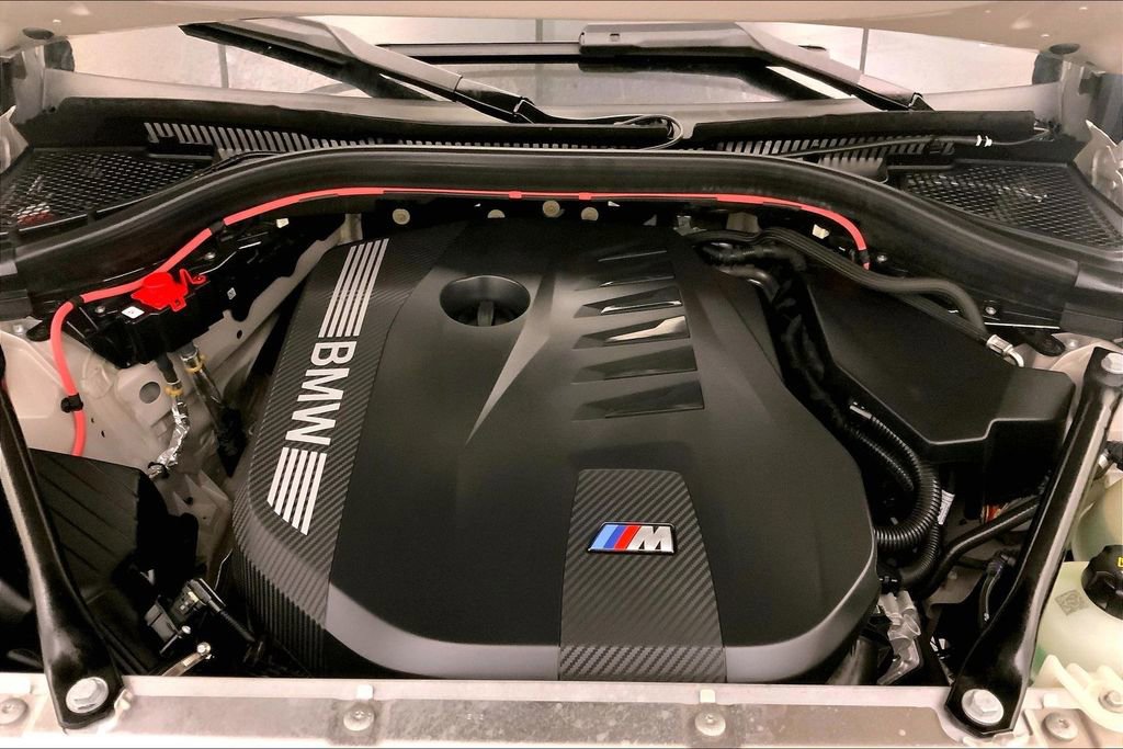 Certified 2025 BMW X3 M50 w/ Premium Package image 9
