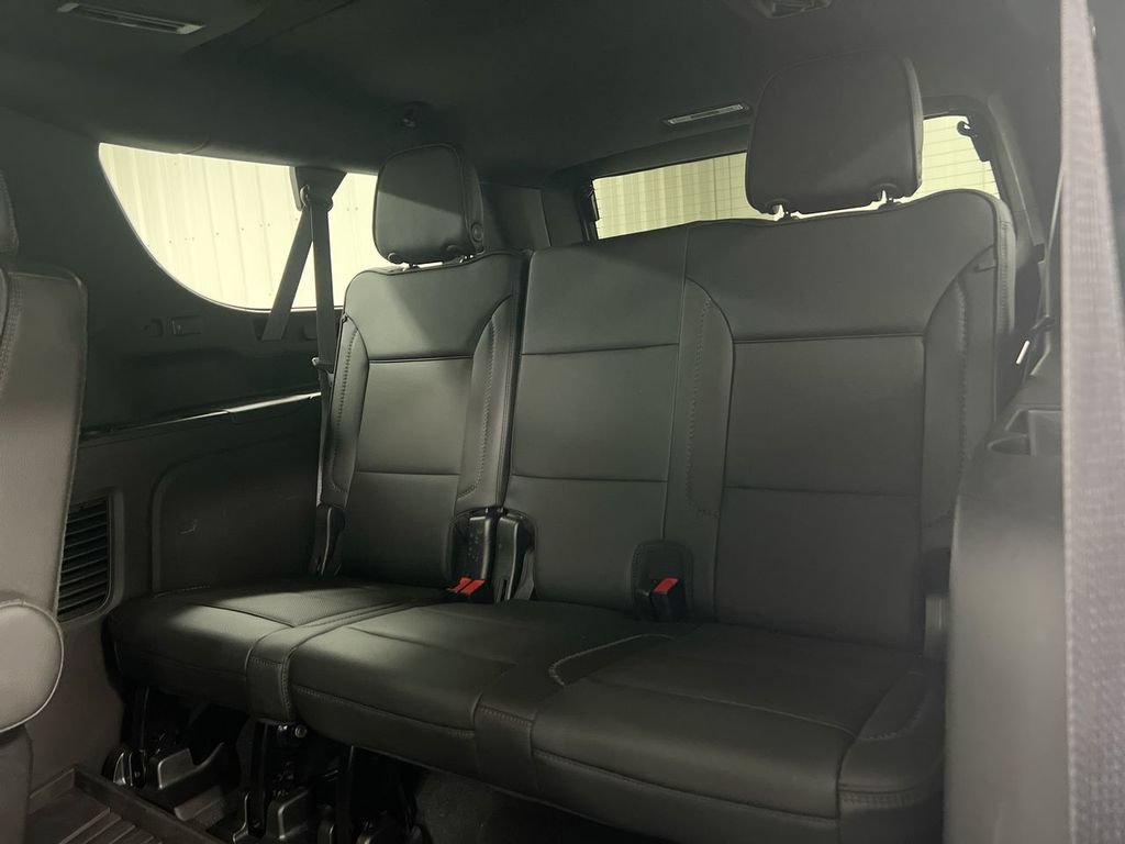 Used 2022 GMC Yukon XL Denali AWD/4WD image 25