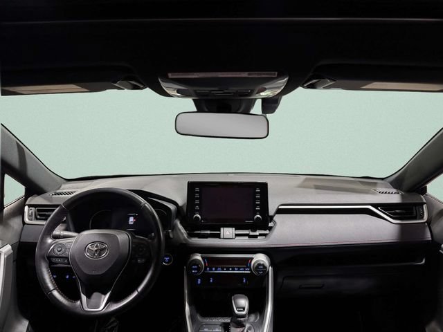 Used 2021 Toyota RAV4 SE w/ Weather & Moonroof Package AWD/4WD image 9