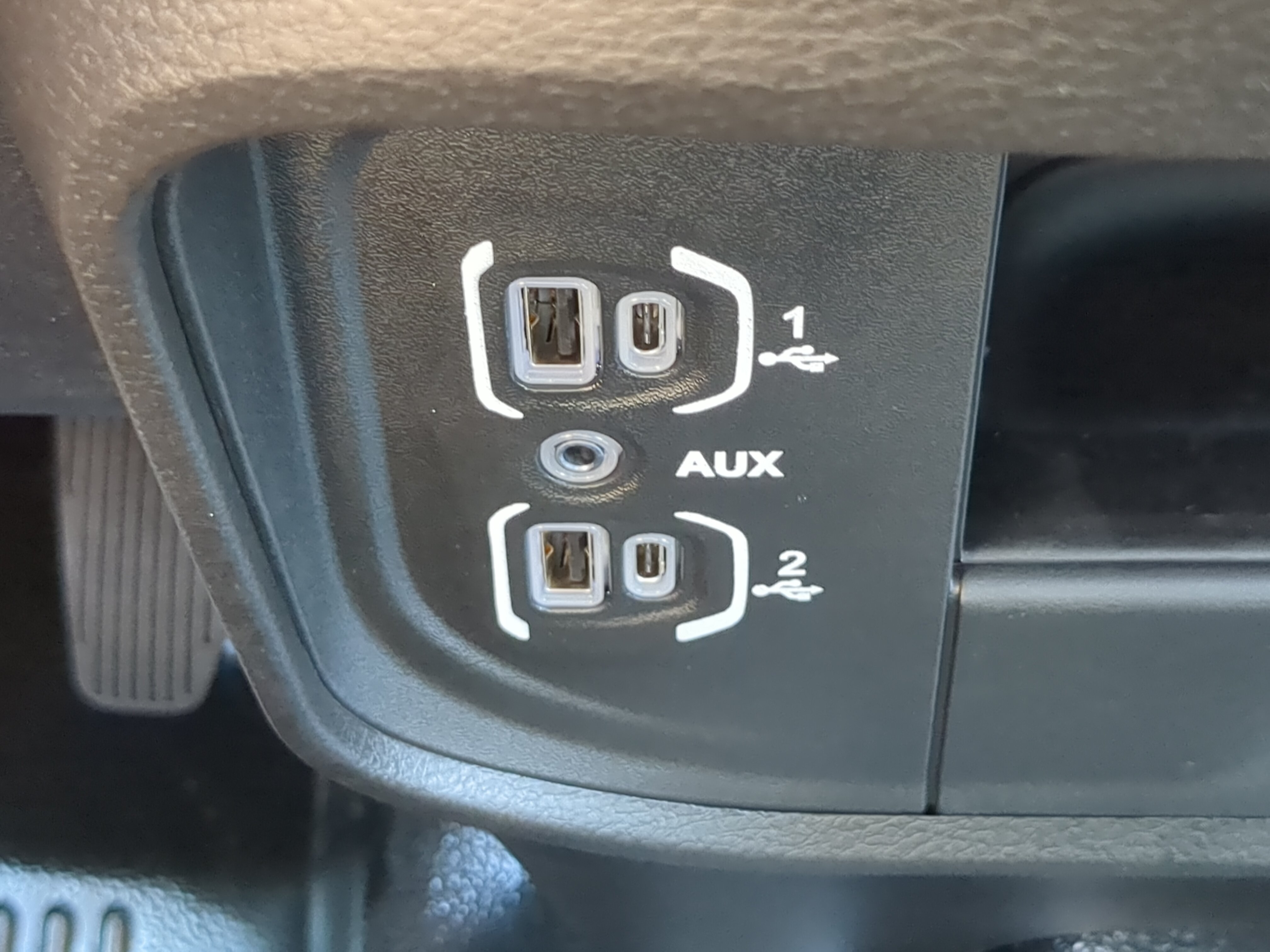 New 2026 RAM 2500 Tradesman AWD/4WD image 21