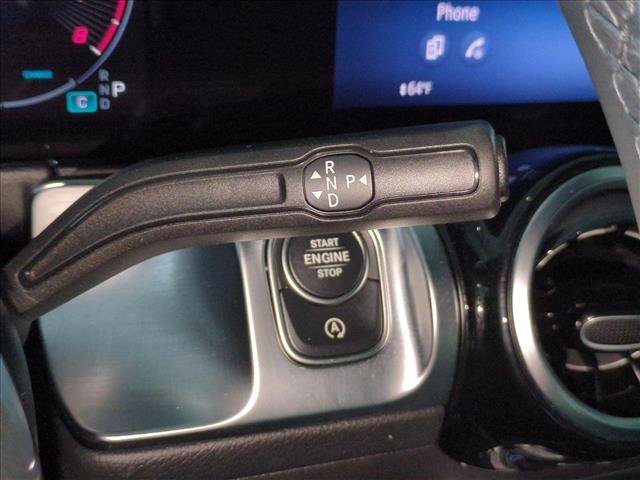 Used 2026 Mercedes-Benz GLB 250 image 12