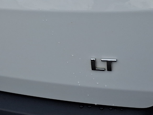 Certified 2023 Chevrolet Traverse LT FWD image 33
