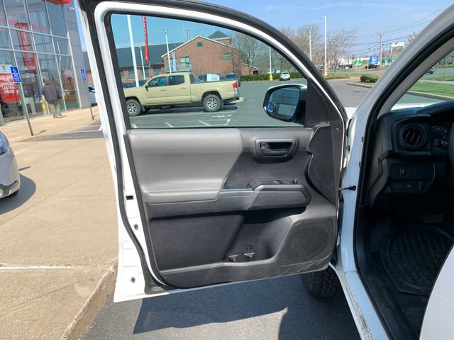 Used 2021 Toyota Tacoma SR image 11