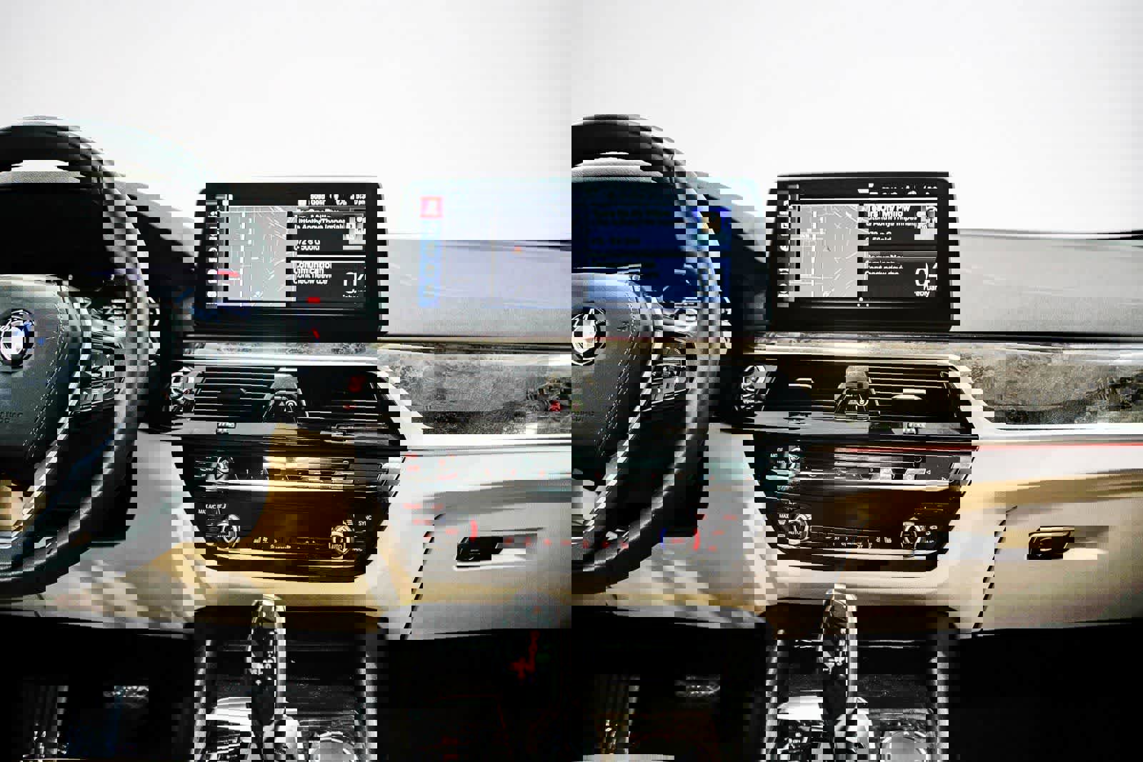 Used 2023 BMW 530i w/ Premium Package image 13