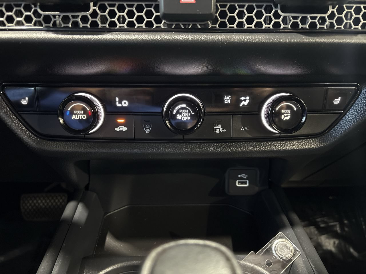 Used 2024 Honda HR-V Sport image 18