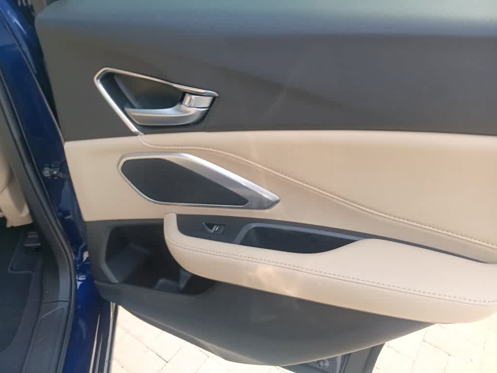 Used 2024 Acura RDX SH-AWD image 23