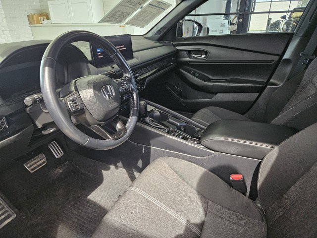 Used 2023 Honda Accord Sport image 8
