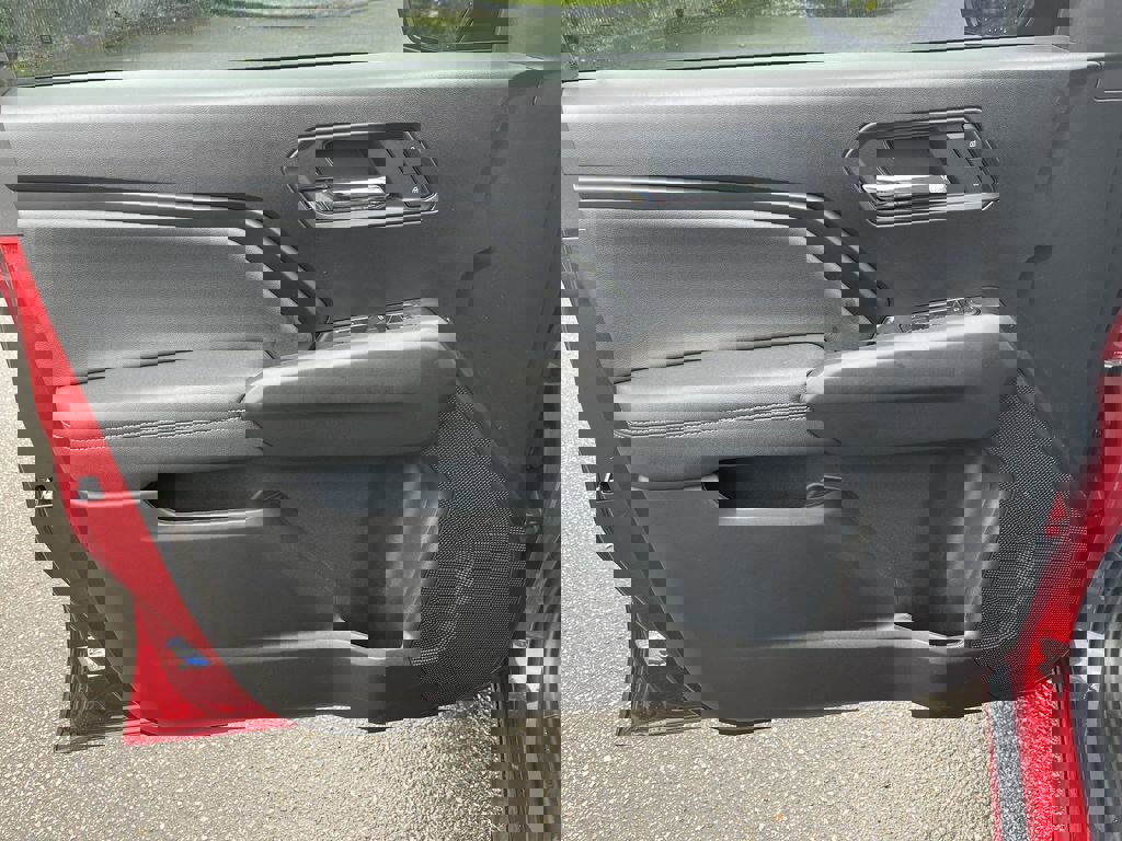 New 2026 GMC Canyon Elevation w/ Convenience Package image 23