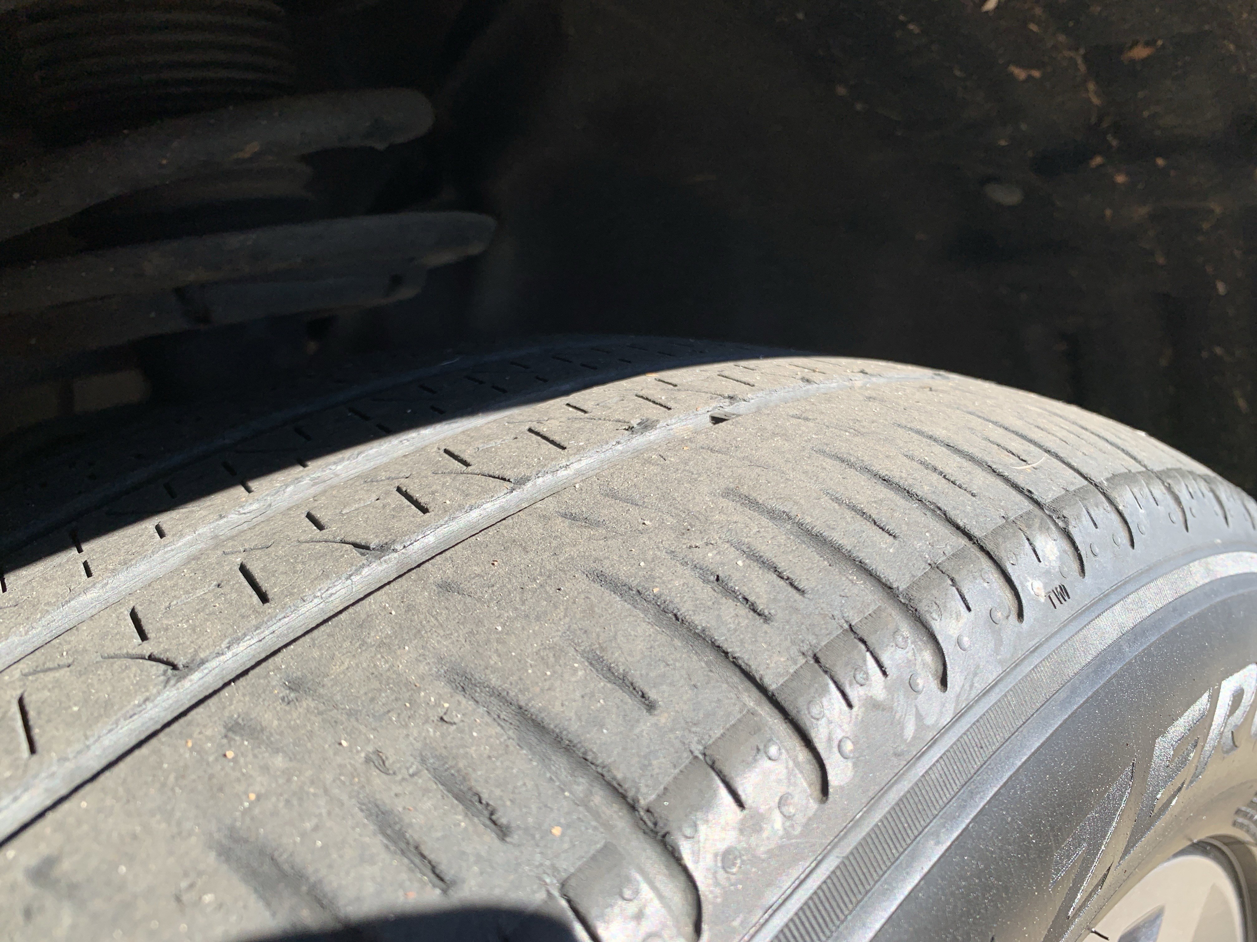 Used 2022 Ford Explorer XLT w/ Equipment Group 202A image 12