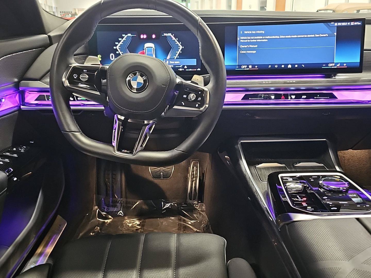 Used 2024 BMW 760i xDrive AWD/4WD image 14