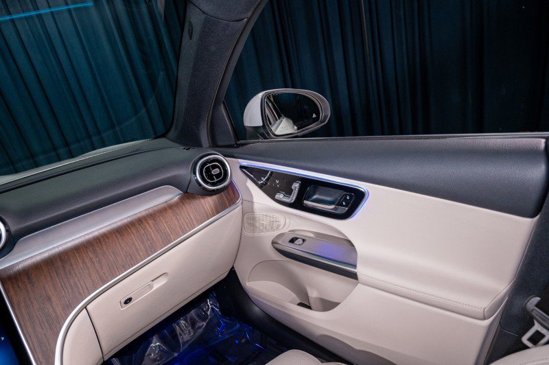 Certified 2026 Mercedes-Benz GLC 300 image 21