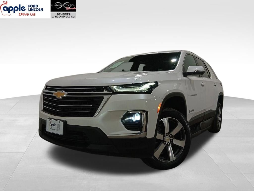 Used 2022 Chevrolet Traverse LT w/ LT Premium Package image 1