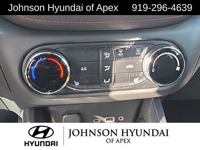 Used 2022 Chevrolet TrailBlazer RS image 40