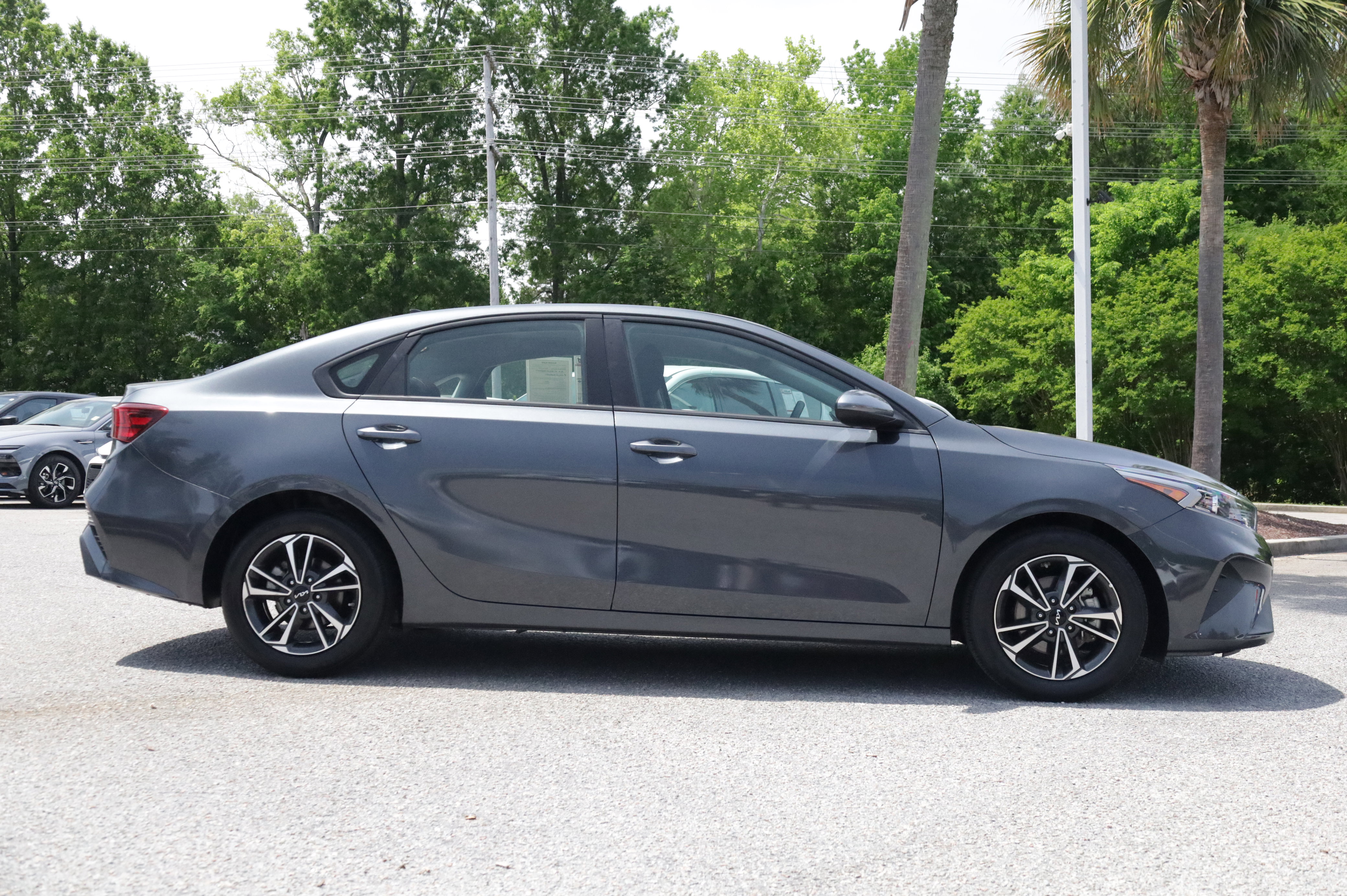 Used 2024 Kia Forte LXS FWD image 5