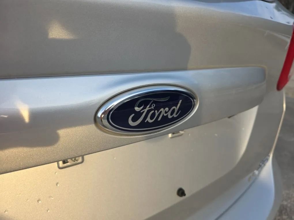 Used 2017 Ford C-MAX SE image 9