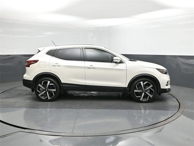 Used 2022 Nissan Rogue Sport SL w/ Premium Package image 26