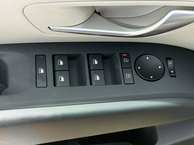 New 2026 Hyundai Tucson SEL image 18