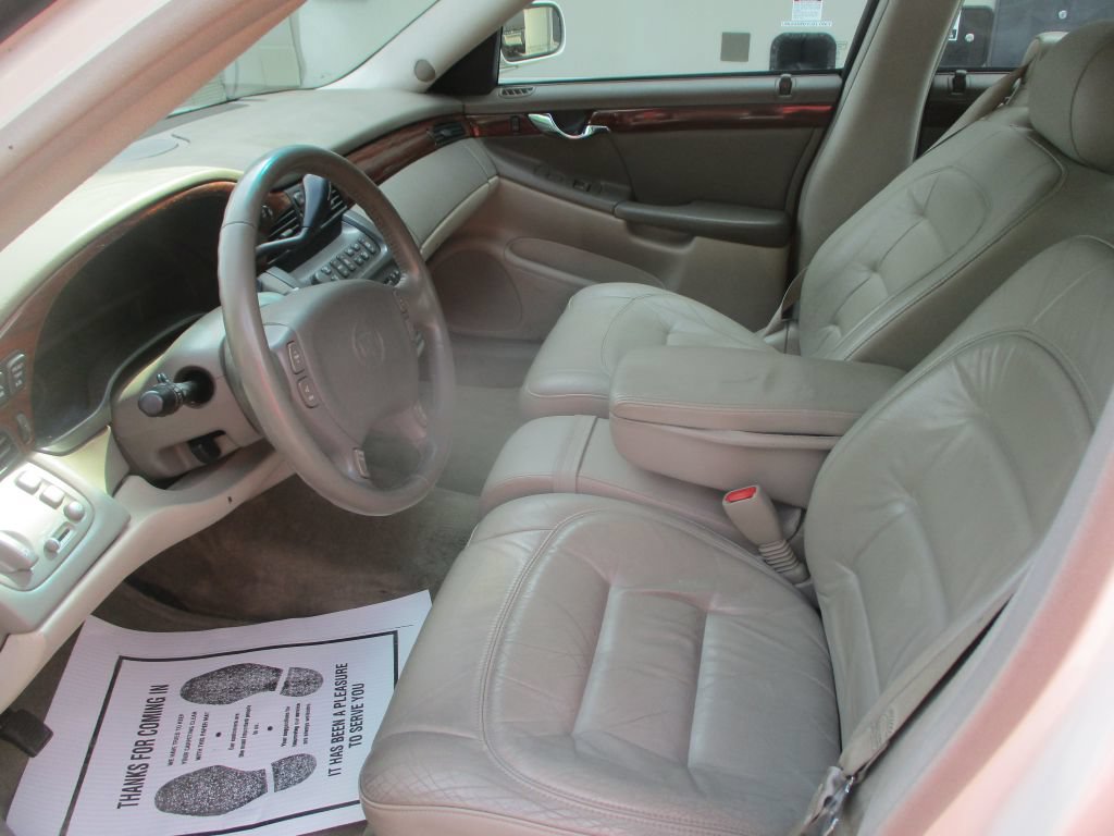 Used 2002 Cadillac De Ville w/ Comfort/Convenience Pkg FWD image 12
