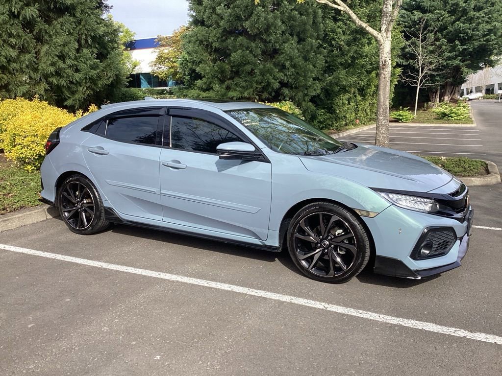 Used 2018 Honda Civic Sport Touring image 7
