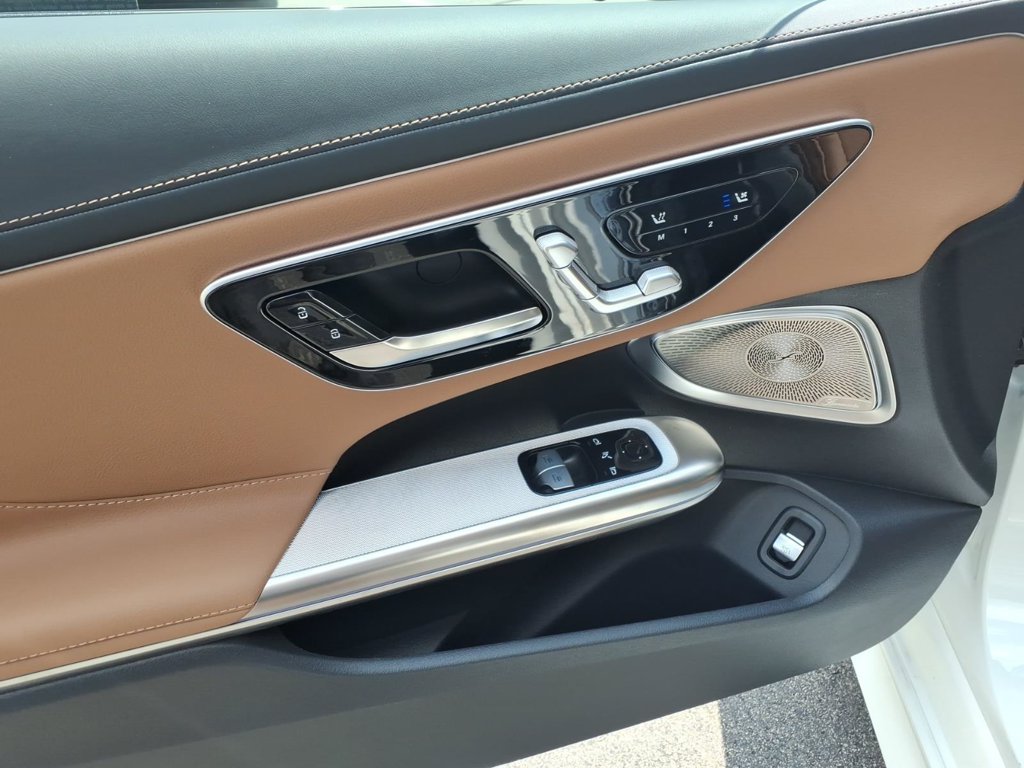 New 2026 Mercedes-Benz CLE 450 4MATIC Coupe image 12