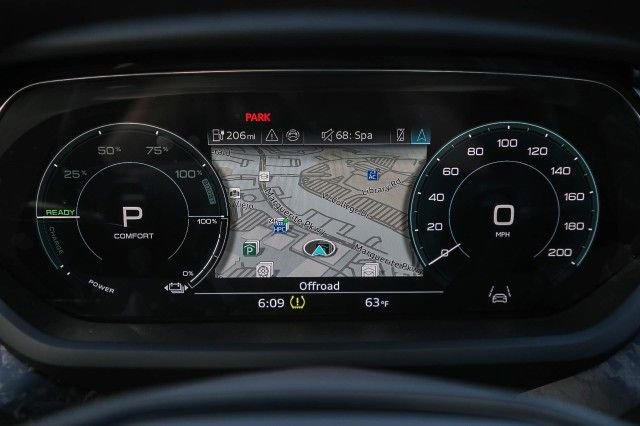 New 2025 Audi RS e-tron GT performance image 28