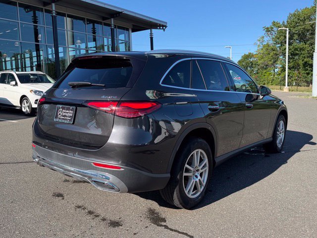 Used 2023 Mercedes-Benz GLC 300 4MATIC image 7